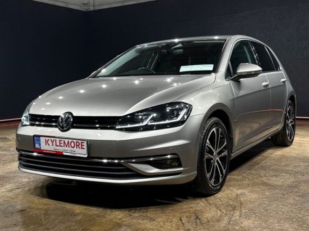2020 Volkswagen Golf COMFORT LINE MEISTER - UPGRADED FACTORY ALLOYS - CRUISE CONTROL - REVERSE CAMERA - DIGITAL DASH €21,950 thumbnail