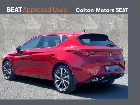 2025 SEAT Leon FR 1.5TSi 204HP (Plug In Hybrid) €38,495