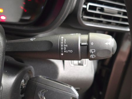 2024 Citroen Berlingo Wheelchair Accessible - Feel Pack Diesel Bluehdi 100 5 Seats €34,950 thumbnail