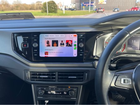 2019 Volkswagen Polo 1.0 TSI Automatic DSG tiny mileag €16,900 thumbnail