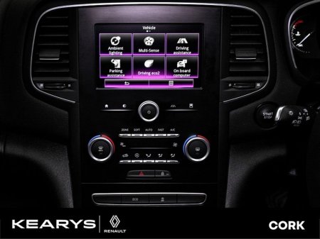 2020 Renault Megane - thumbnail 26