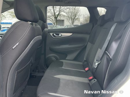 2019 Nissan Qashqai 1.5 DSL SV PREMIUM €18,450 thumbnail