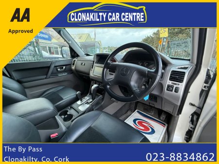 2006 Mitsubishi Pajero - thumbnail 10