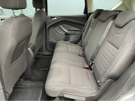 2015 Ford Kuga - thumbnail 9