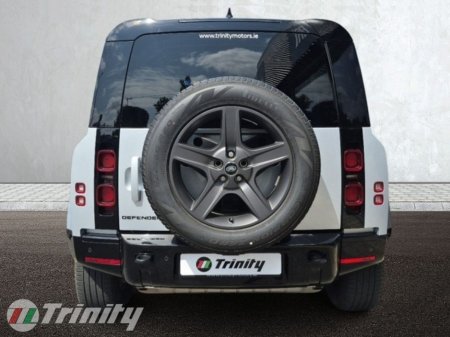 2024 Land Rover Defender * X-Dynamic SE * 6 SEAT * BLACK EDITION * TRINITY MOTORS WEXFORD * €89,950 thumbnail