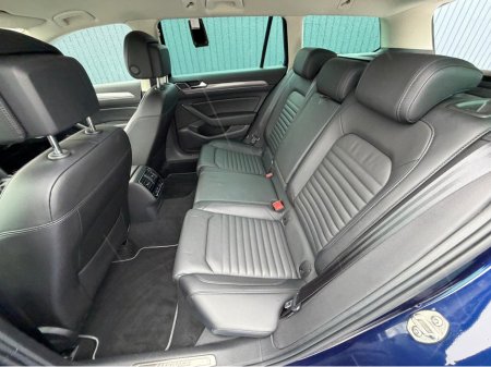 2020 Volkswagen Passat - thumbnail 34