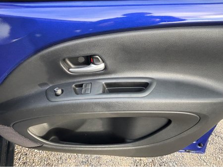 2023 Toyota Aygo X 1.0 DESIGN 4DR €16,950 thumbnail