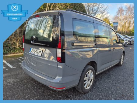 2025 Volkswagen Caddy 2025 / 7 SEATER / 2.0 DIESEL / AUTO €49,999 thumbnail