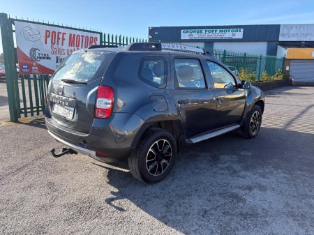 2018 Dacia Duster - view 3