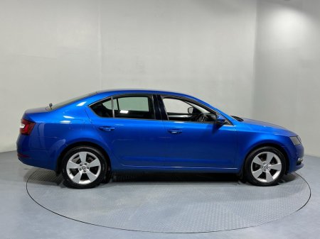 2019 Skoda Octavia Ambition 1.6 Tdi €17,800 thumbnail