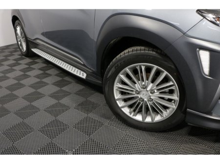 2020 Hyundai Kona - thumbnail 3