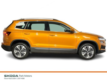 2023 Skoda Karoq Ambition 1.0TSI 110BHP - Parking Sensors - Climate Control - Cruise Control - Auto Lights/Wipers - Apple CarPlay/Android Auto €29,950 thumbnail