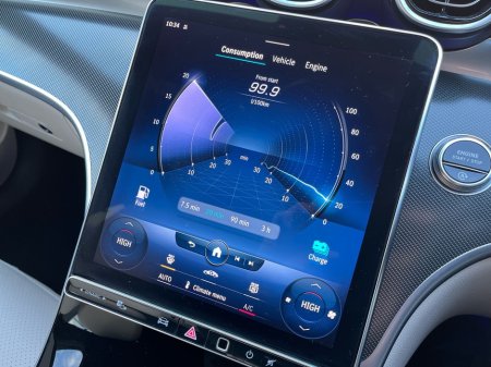 2023 Mercedes-Benz C Class - thumbnail 26