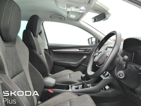 2023 Skoda Karoq STYLE 1.0TSI 110HP €32,950 thumbnail