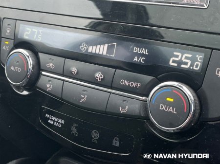 2019 Nissan Qashqai 1.5 DSL SV PREMIUM €18,450 thumbnail