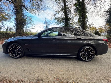 2023 BMW 5 Series - thumbnail 13