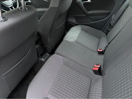 2014 Volkswagen Polo 1.2i TSI Petrol Automatic Comfortline €11,500 thumbnail