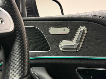 2022 Mercedes-Benz GLE Class 350DE AMG LINE 4MATIC €54,990 thumbnail