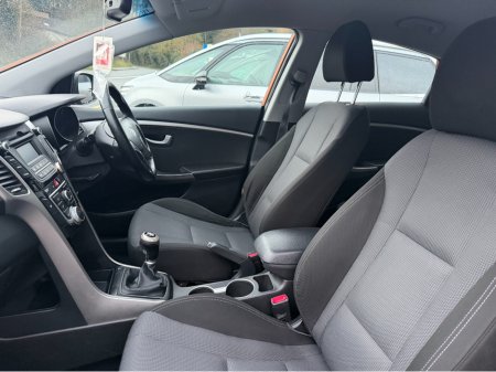 2016 Hyundai i30 - thumbnail 9