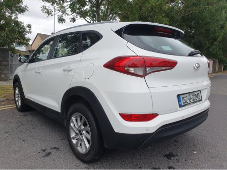 2015 Hyundai Tucson 1.7 CRDI SE NAV BL/DR 5 5DR €11,995