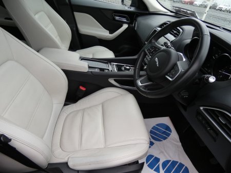 2020 Jaguar F-Pace - thumbnail 14