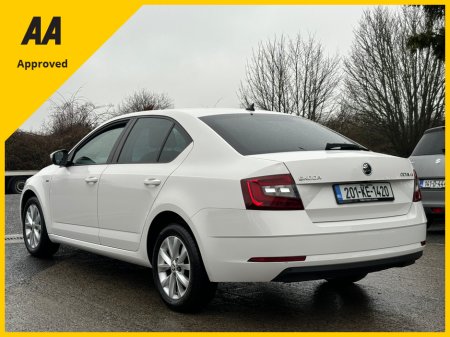 2020 Skoda Octavia SOL 1.0 TSI 115HP 4DR €16,999 thumbnail