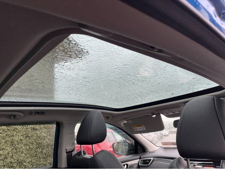 2020 Nissan Qashqai DIG-T TEKNA 1.3 PETROL //MASSIVE SPEC//PANORAMIC GLASS ROOF//SAT NAV//BOSE SOUND SYSTEM//HALF LEATHER HEATED SEATS//ADAPTIVE CRUISE CONTROL// €19,950 thumbnail