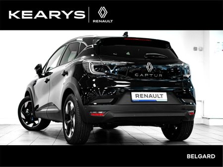 2026 Renault Captur Order your 261 Techno Full Hybrid E-Tech 160 TODAY! €36,190