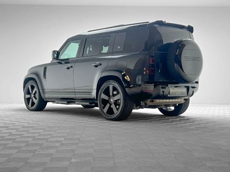 2024 Land Rover Defender HSE X-DYNAMIC P400E €92,990 thumbnail