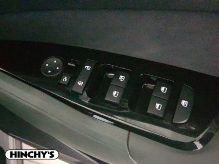 2024 Kia Sportage Anniversary Edition Plug-in Hybrid thumbnail