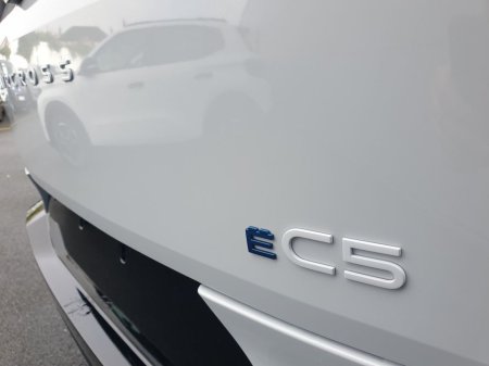 2026 Citroen C5 Aircross New e-C5 Aircross "Max" 520Km range €49,440 thumbnail