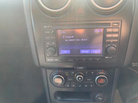 2012 Nissan Qashqai - thumbnail 13