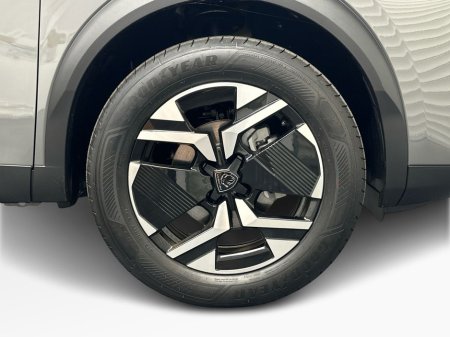 2026 Peugeot 2008 - thumbnail 5