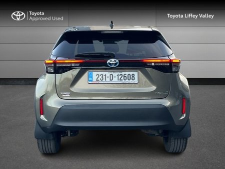 2023 Toyota Yaris Cross - thumbnail 4