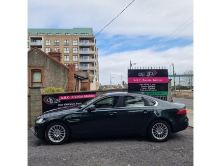 2016 Jaguar XF - thumbnail 4