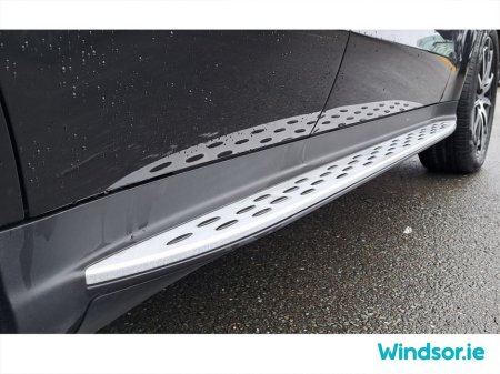 2023 Mercedes-Benz EQC Eqc 400 Amg Line Edition 4Matic 80kWh Electric €39,995 thumbnail