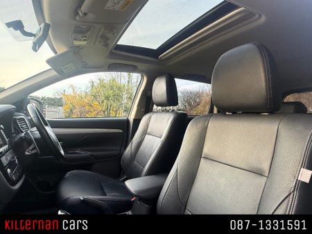 2015 Mitsubishi Outlander - thumbnail 13