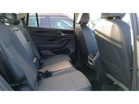 2025 Volkswagen Tayron - thumbnail 6