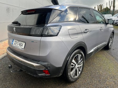 2022 Peugeot 3008 - view 3