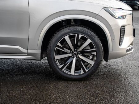 2025 Volvo XC90 T8 PLUS *BEST VALUE PLUS MODEL IN IRL* €76,950 thumbnail