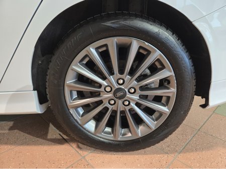 2016 Ford Focus 1.5 TDCI ST-LINE 120PS 5 5DR €10,250 thumbnail