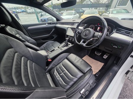 2018 Volkswagen Arteon 2.0 TSI R LINE EDITION 4 MOTION 280BHP - VIRTUAL DASH- FULL LEATHER HEATED ELECTRIC SEATS - SAT NAV - CARPLAY ANDROIDAUTO - BLIND SPORT - 360 PARKING SENSORS  - SELF PARKING ASSIST - 360 CAMER €27,950 thumbnail