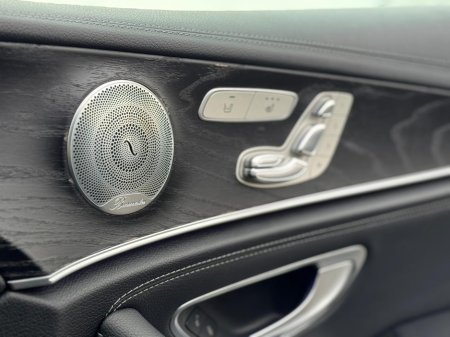 2017 Mercedes-Benz E Class - thumbnail 24