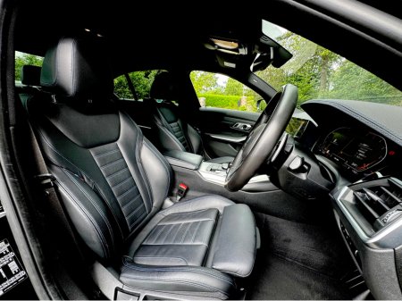 2022 BMW 3 Series - thumbnail 27