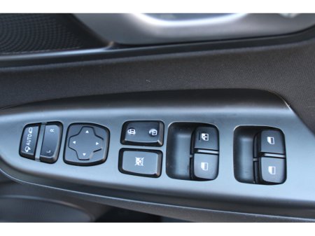 2020 Hyundai Kona KAUAI EXECUTIVE 5DR €17,995 thumbnail