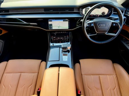 2024 Audi A8 - thumbnail 15