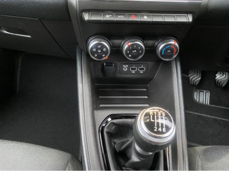 2023 Renault Clio - thumbnail 7