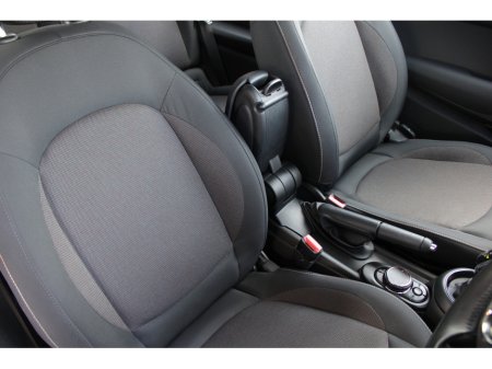 2019 MINI Cooper - thumbnail 12