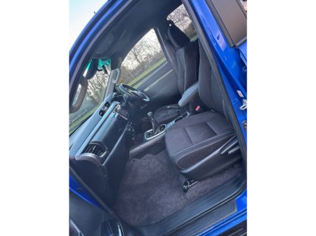 2017 Toyota Hilux - thumbnail 12