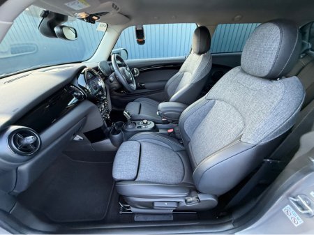 2021 MINI Cooper D 1.5 DIESEL - AUTO - 12M WARRANTY - CAR: 1652 thumbnail